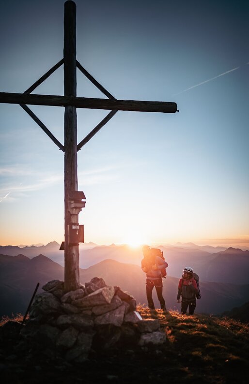 Alpinismo nelle Dolomiti, escursione all'alba, vista sulle Dolomiti | © Kottersteger Manuel - TV Antholzertal