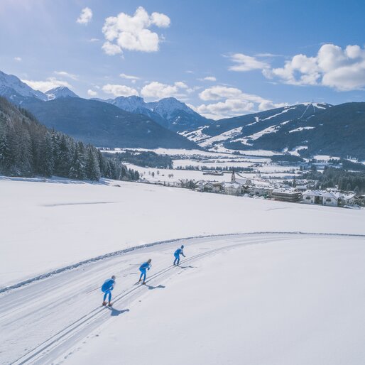 Cross-country run with valley view | © Manuel Kottersteger