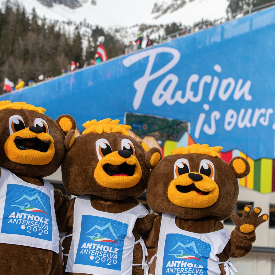 Biathlon, mascotte "Bumsi" | © Taferner Christian