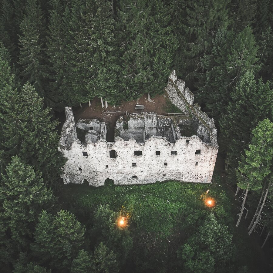 Ruins castle | © Manuel Kottersteger