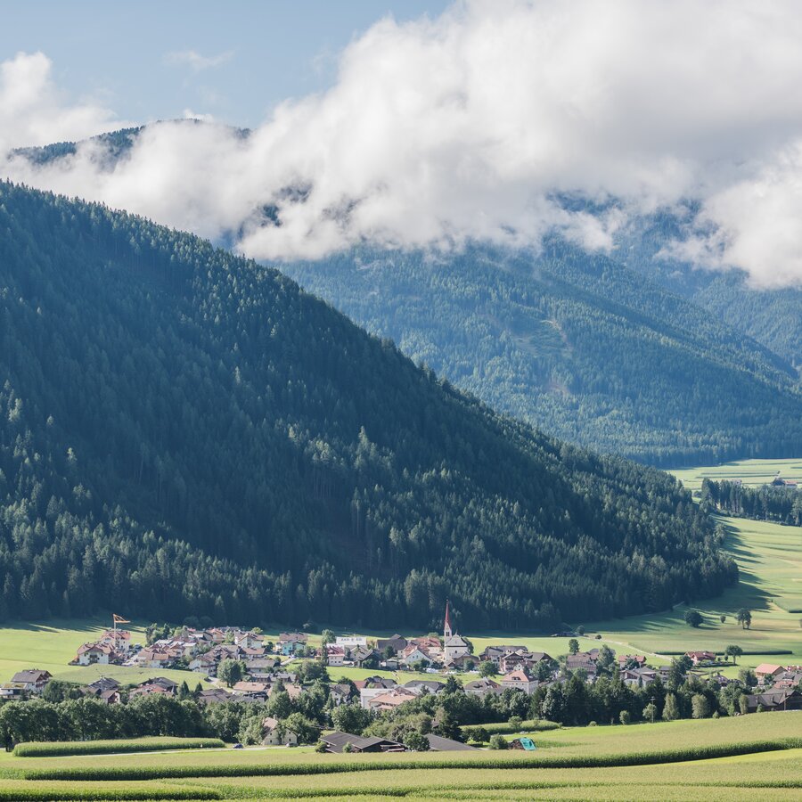 Paese, vista sulla valle | © Wisthaler Harald