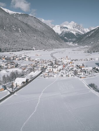 Village, winter, snow, valley view | © Kottersteger Manuel