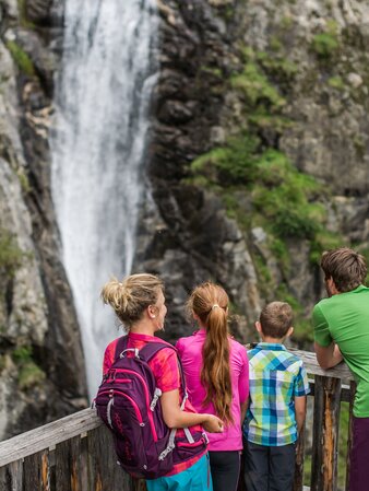 Waterfall, family | © Wisthaler Harald
