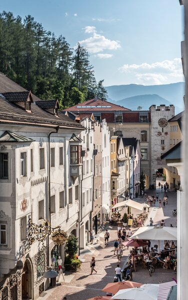 View from the city to the town gate | © IDM Südtirol-Alto Adige/Hannes Niederkofler
