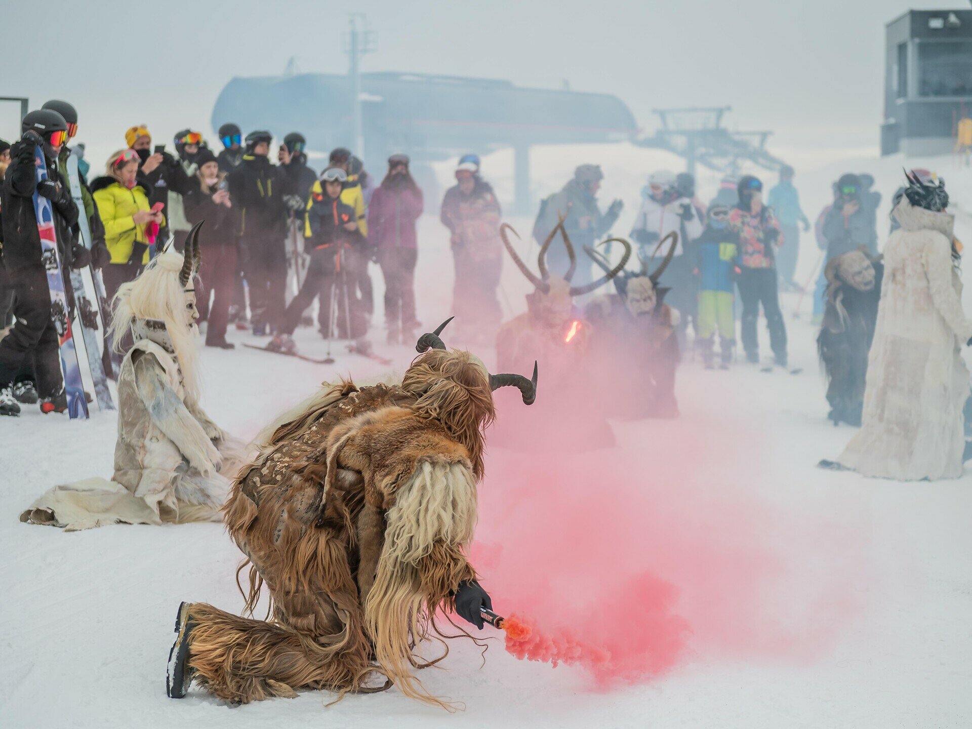 San Nicolò & Krampus a Plan de Corones